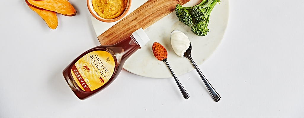 With autumn upon us and an abundance of seasonal produce readily available, what could be better that something warming and delicious to fight off the fall chill? Here are some delicious recipes you can cook this autumn using our Forever Bee Honey.