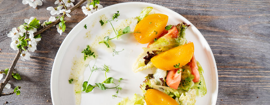 The peach is a very versatile fruit that can be used in a variety of different dishes. Its fruity flavour pairs well with both sweet and savoury courses.